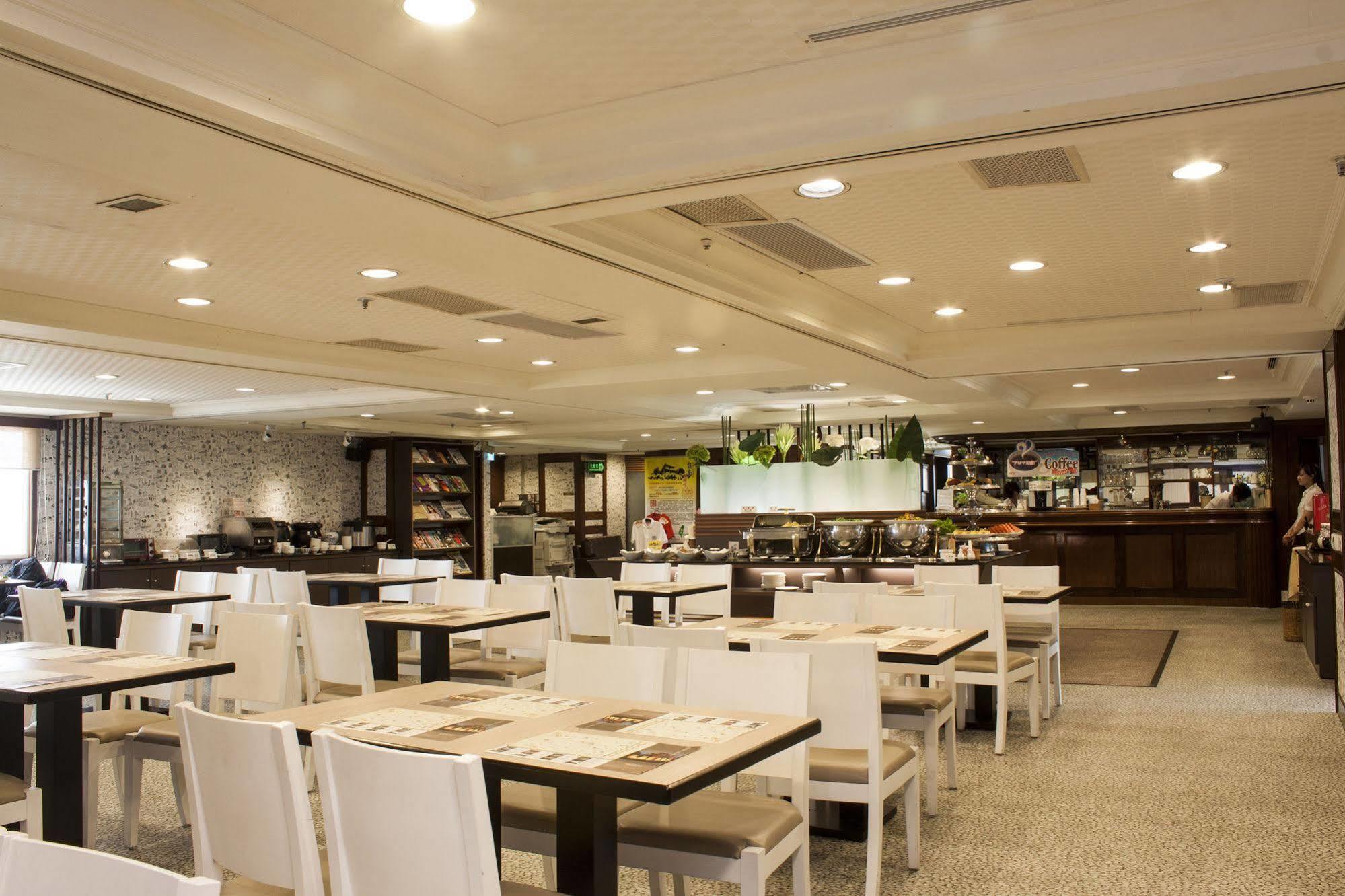 台南剑桥大饭店酒店 外观 照片