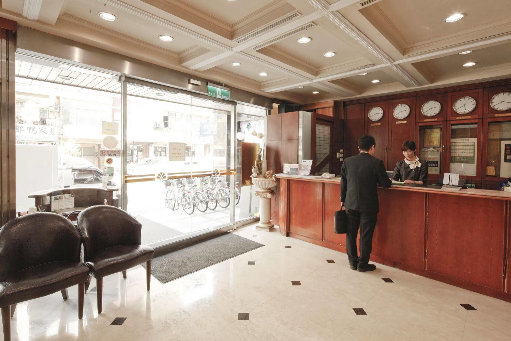 台南剑桥大饭店酒店 外观 照片