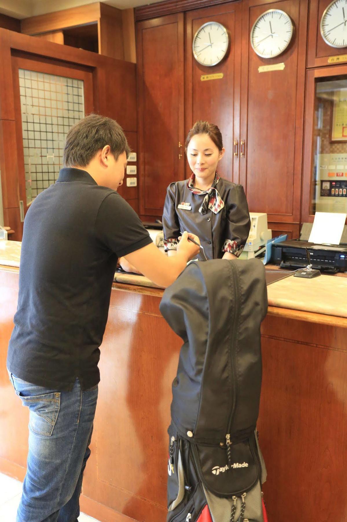 台南剑桥大饭店酒店 外观 照片